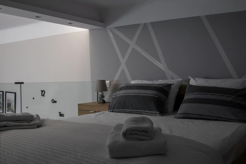 Ferienwohnung * Ck Modern Loft Near Seaside * Thessaloniki Exterior foto