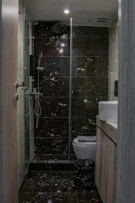 Ferienwohnung * Ck Modern Loft Near Seaside * Thessaloniki Exterior foto